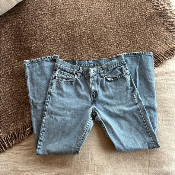 Vintage Distressed Levi’s 505 Jeans - Picture 6 of 9